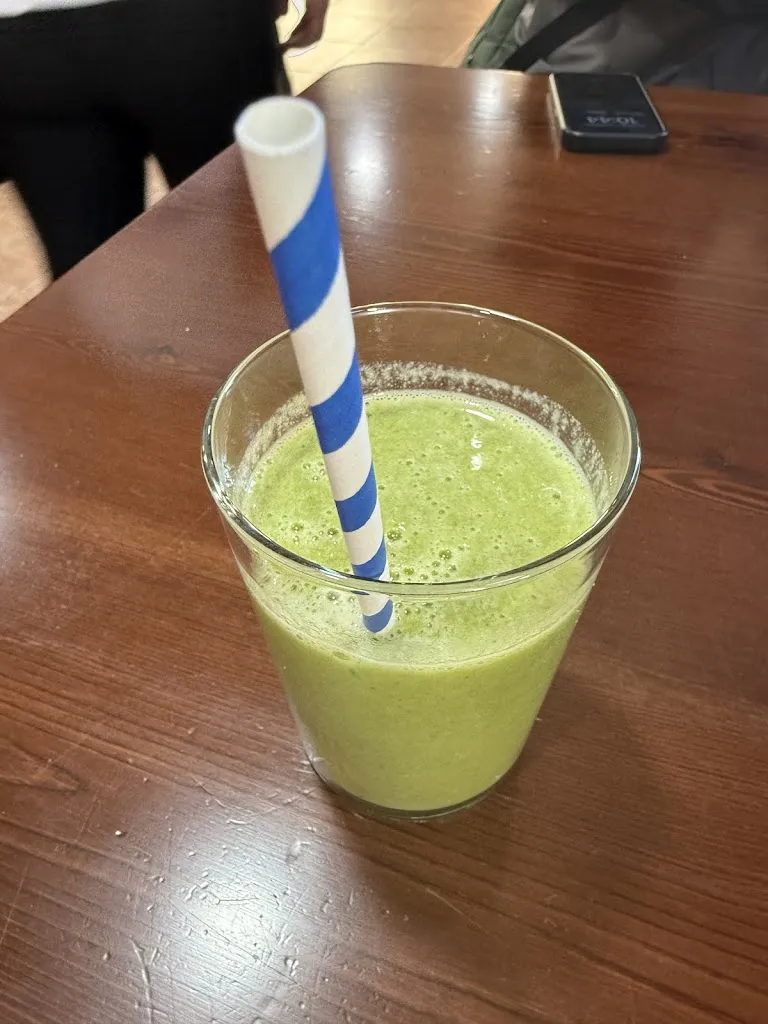 Jocelyn Yao_Bar Hostal Las Cantigas_Villalcázar de Sirga_review