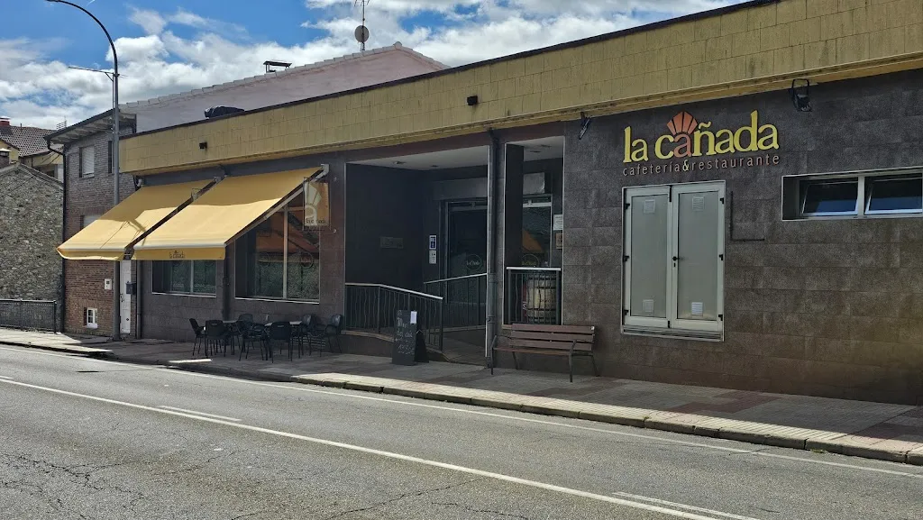La Cañada restaurant in Velilla del Río Carrión