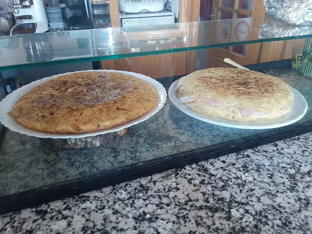 Menu_Hostal Bar Stop_Velilla del Río Carrión_image_5