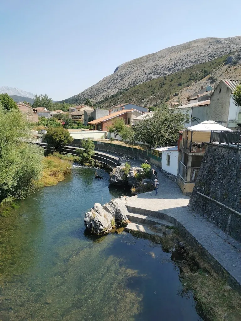 Ya Pasooo_Bar Terraza Carrión_Velilla del Río Carrión_recensione