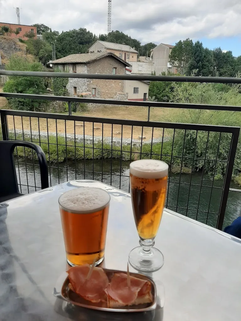 Bar Terraza Carrión_Velilla del Río Carrión_slider_image_3