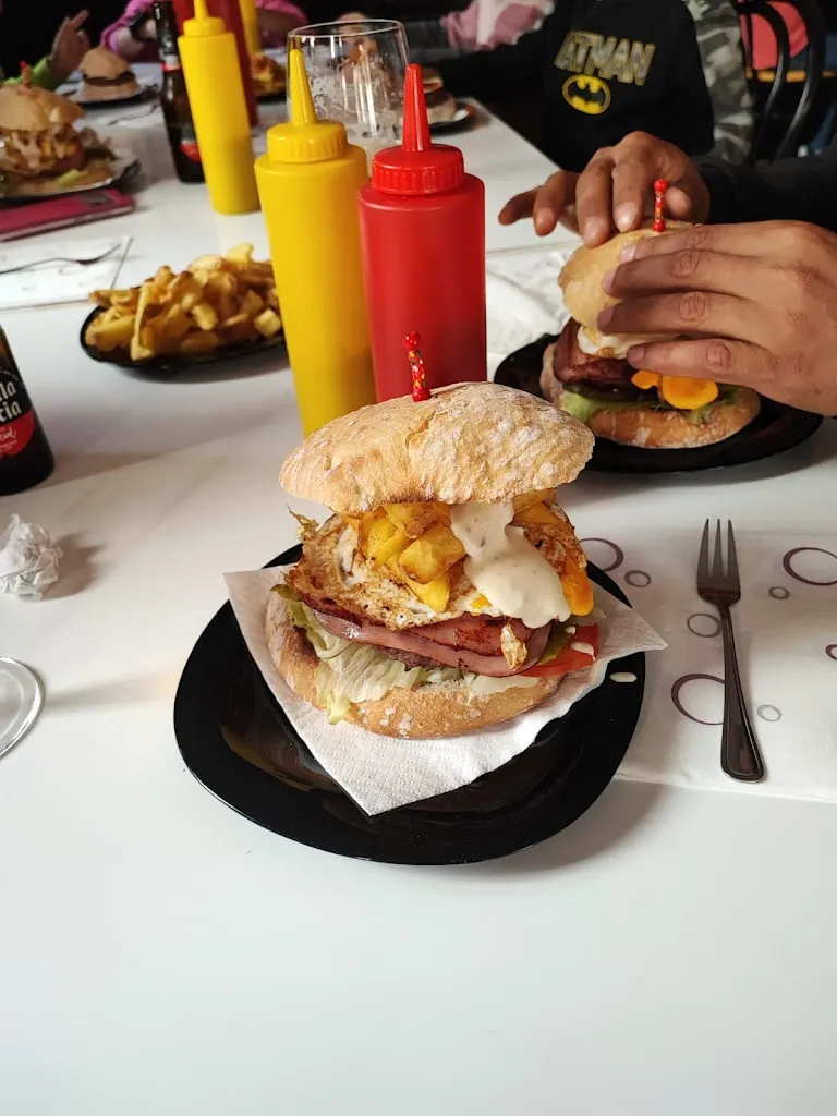 Bar La Reana_Velilla del Río Carrión_slider_image_2