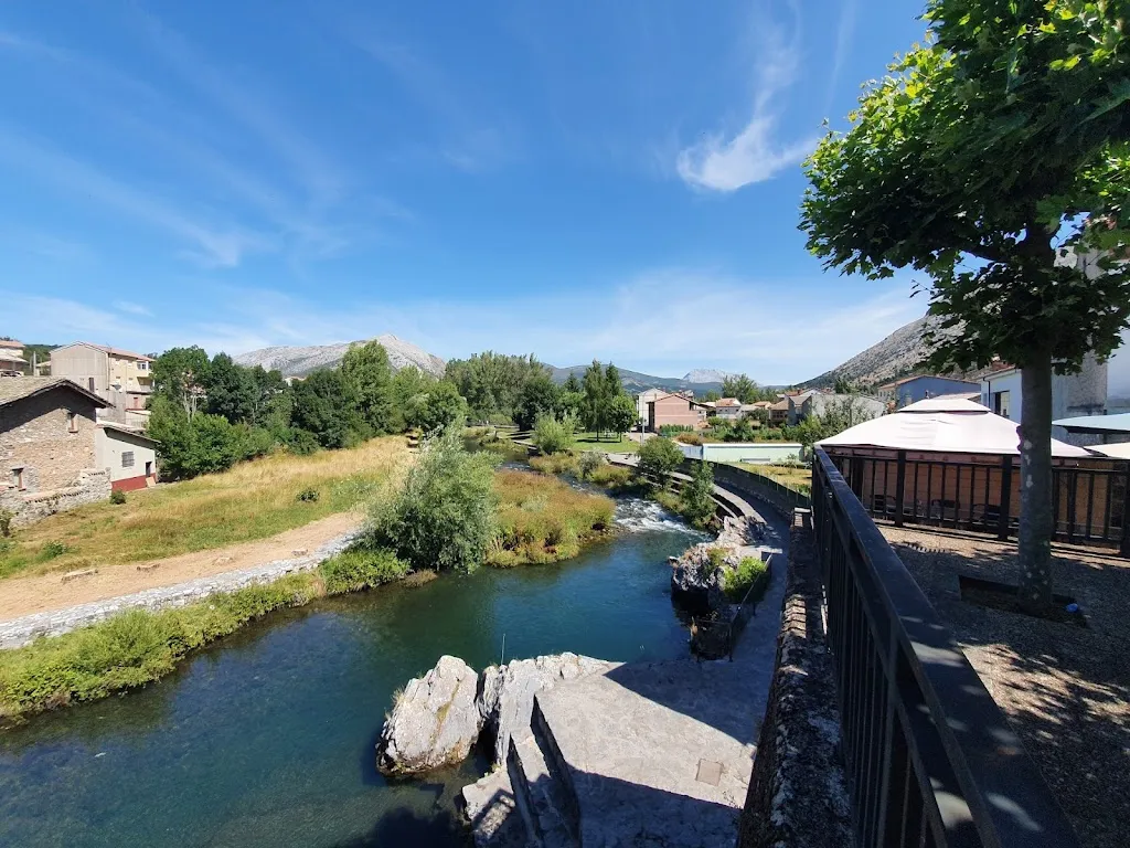 Bar el Sol_Velilla del Río Carrión_slider_image_2