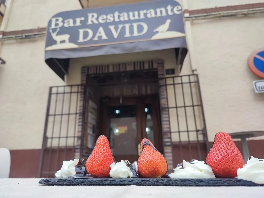 Bar restaurante David_Villaluenga de la Vega_slider_image_1