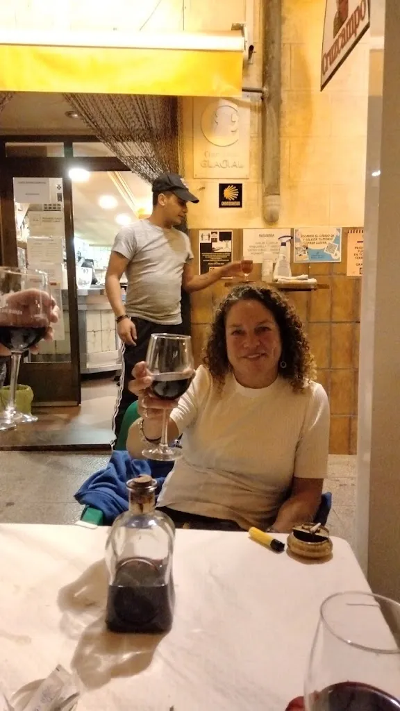 Ken Scott_Restaurante Cafeteria amber_Torremanzanas/Torre de les Maçanes la_review