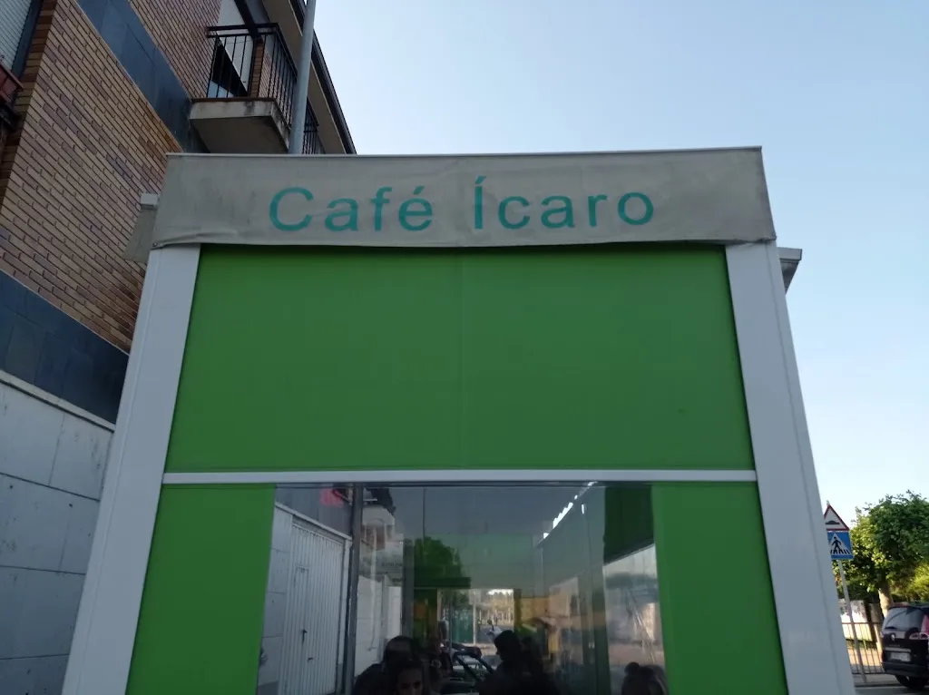Henry McMod_Icaro café_Villamuriel de Cerrato_review