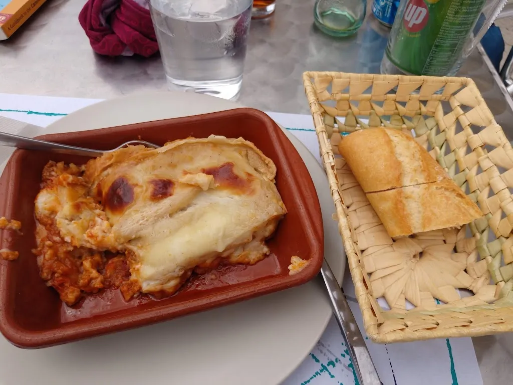 Menu_Bar De Camino_Villasarracino_image_6