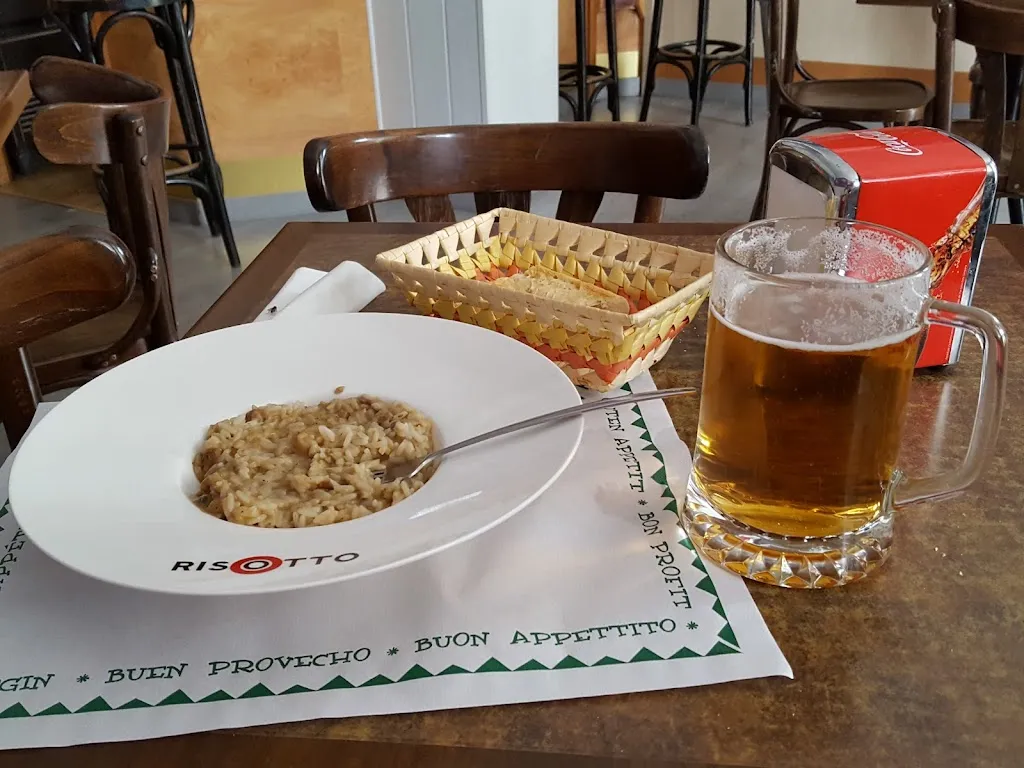 Menu_Bar De Camino_Villasarracino_image_8