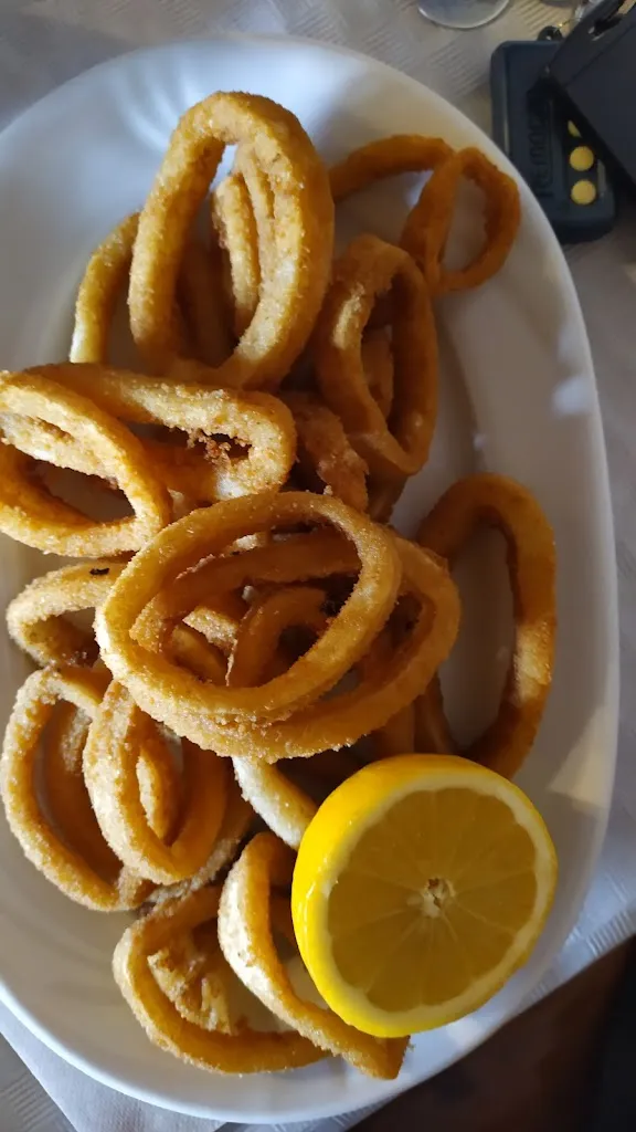 Angel S.B._MESON LAS CEPAS_Villarrabé_review