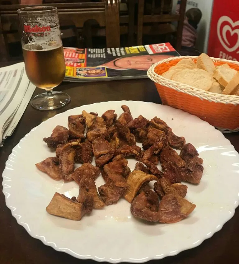 Elena Lopez Fernandez_Bar Teleclub_Villota del Páramo_review