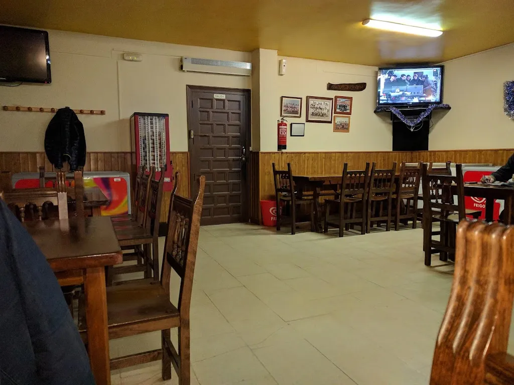 Bar Teleclub restaurant in Villota del Páramo