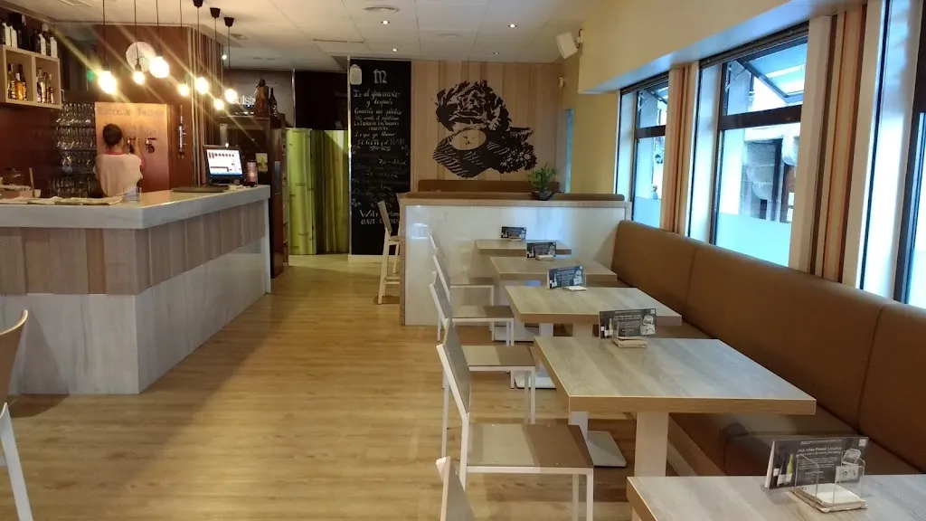 Martinnus Taperia_Cangas_slider_image_1