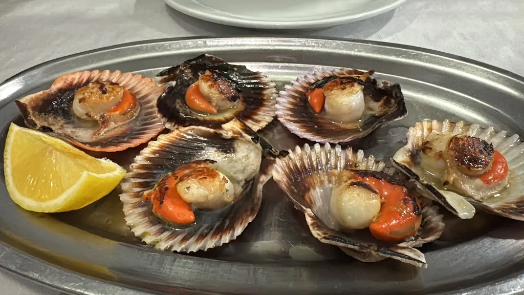 Michel Pedrero_Casa Eladio_Cangas_review