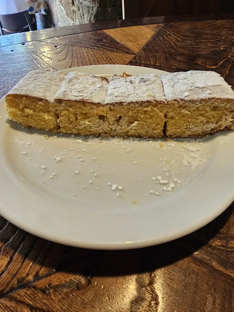 A F_O Muiño_Caldas de Reis_review