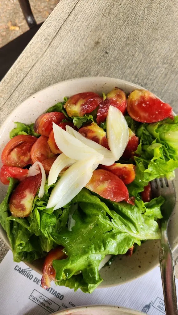 Mike Elliot_As Termas_Caldas de Reis_review