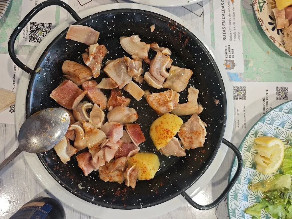 Antonio Dulcidio_Meson Bermaña_Caldas de Reis_review