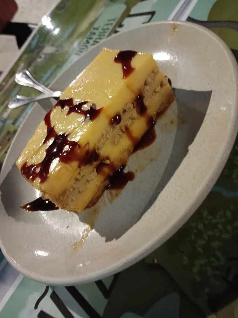 Ana Llorens_Taberna o Tobal_Cañiza A_review