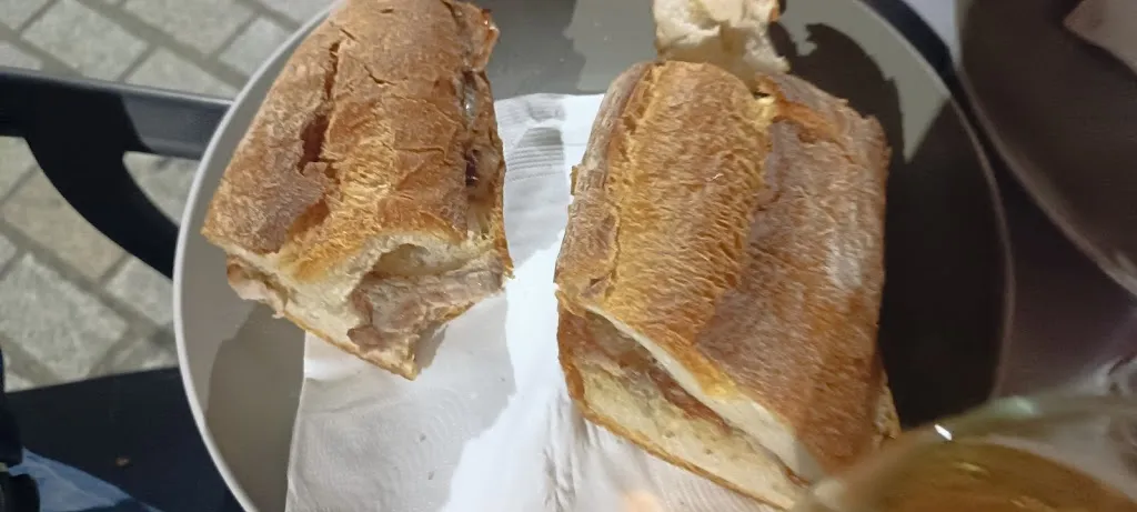 Margarida Martins Pires_Taberna o Tobal_Cañiza A_review