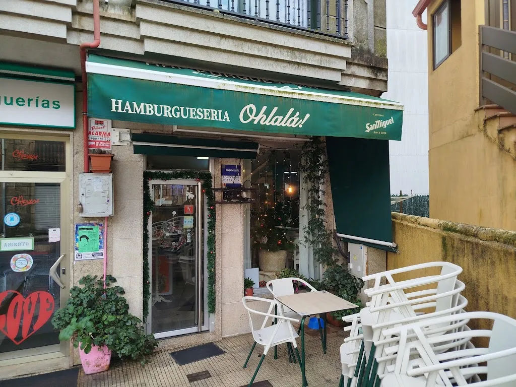 Víctor _Ohlalá_Cañiza A_review