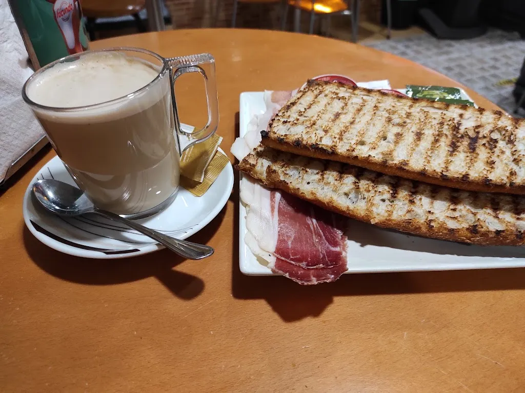 Menu_Panadaría Pirucho_Cañiza A_immagine_9