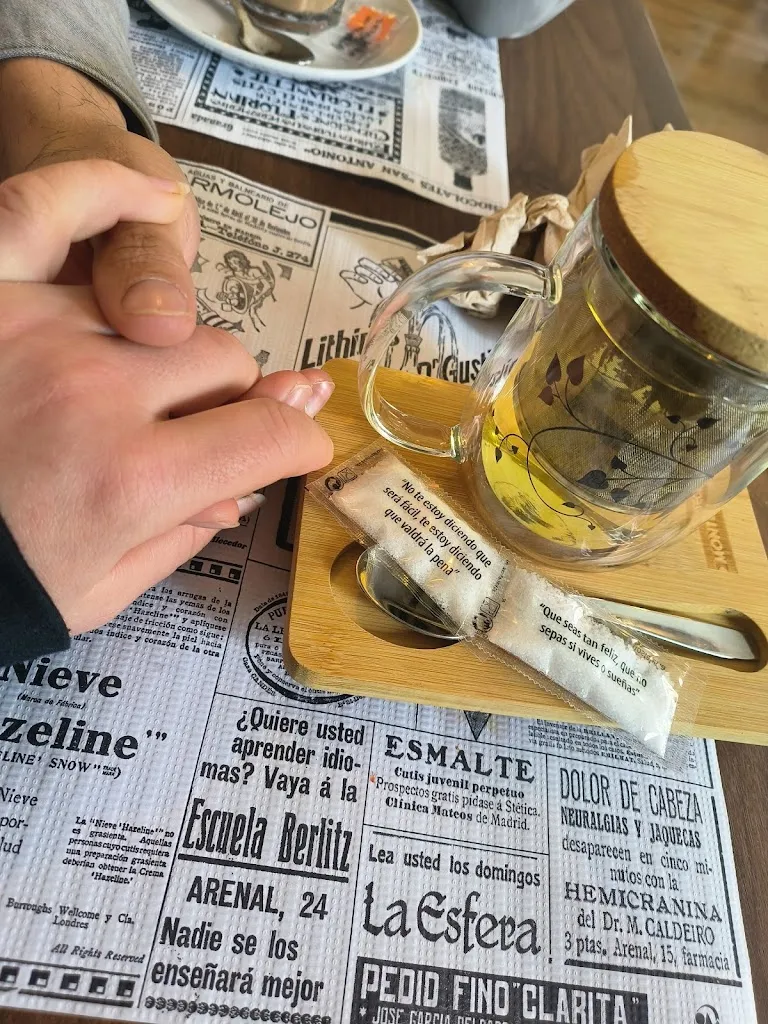 Maria-Alexandra Petre_Saúde & Pizza_Cañiza A_Bewertung