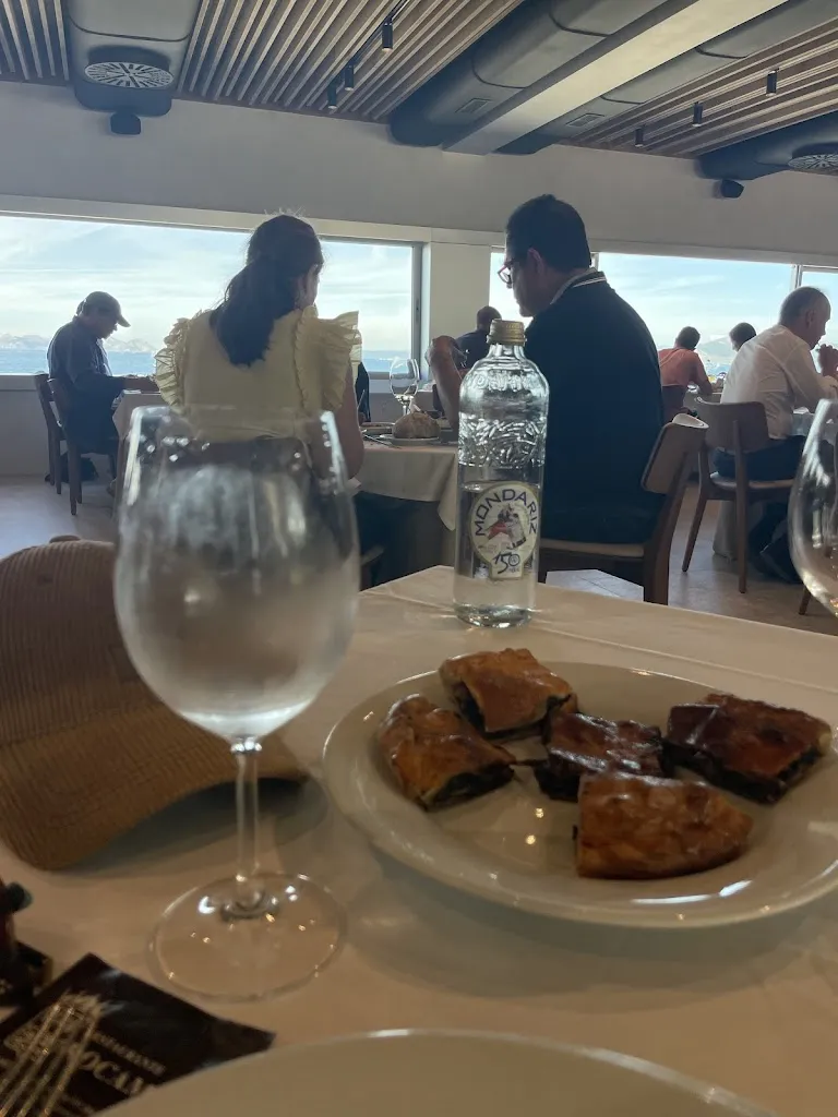 Eyal Cohen_Restaurante Rocamar_Baiona_review