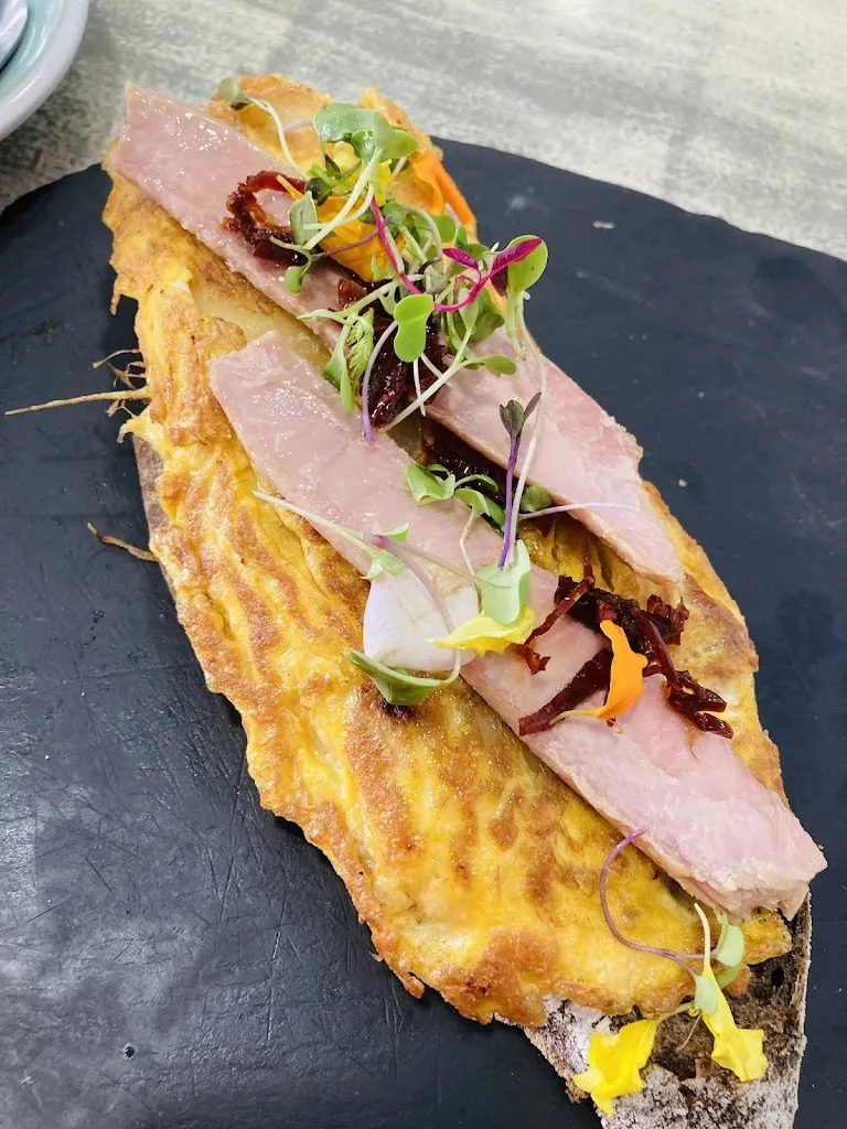 Svetlana Margetová_Adega Queimada_Baiona_review