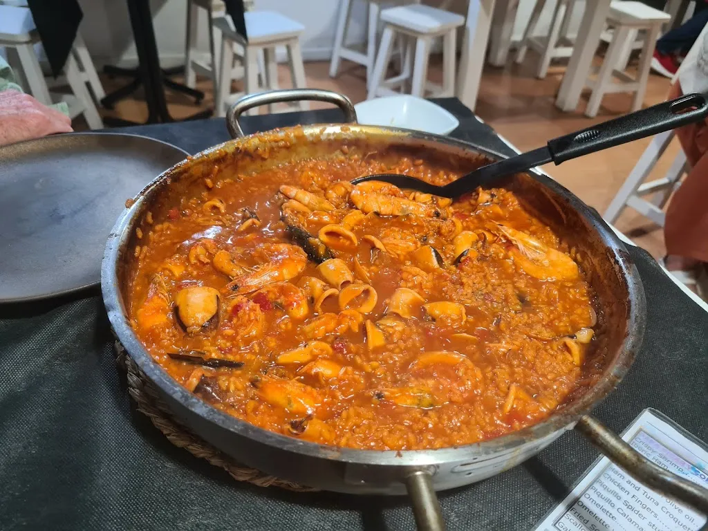 T C (Adventures with g & t)_Recuncho Mariñeiro_Baiona_review