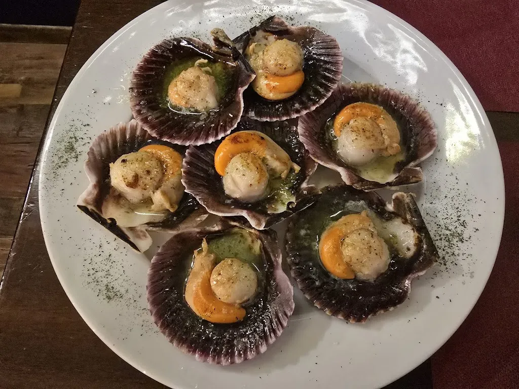 Amir Stern_La Taberna Del Pintor_Baiona_review