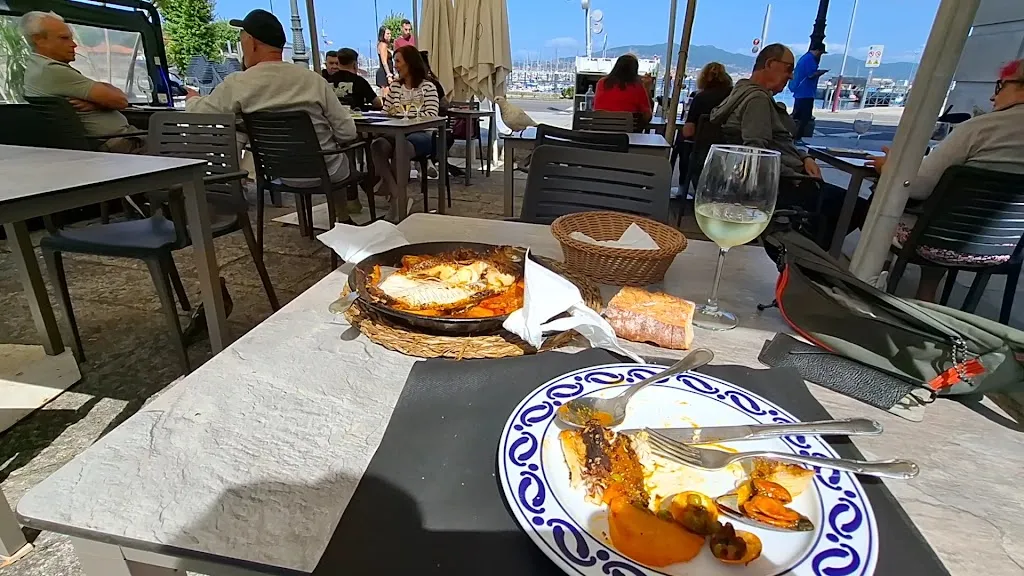 Antabi_Restaurante El Puerto_Baiona_review