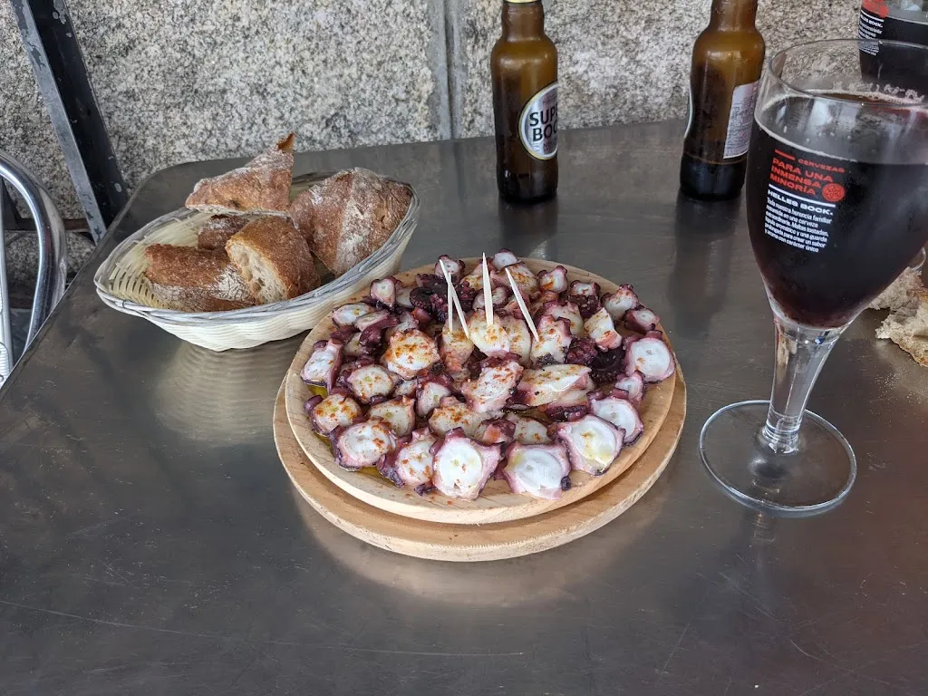 Menu_Carola Mesón Restaurantes_Cerdedo_image_3