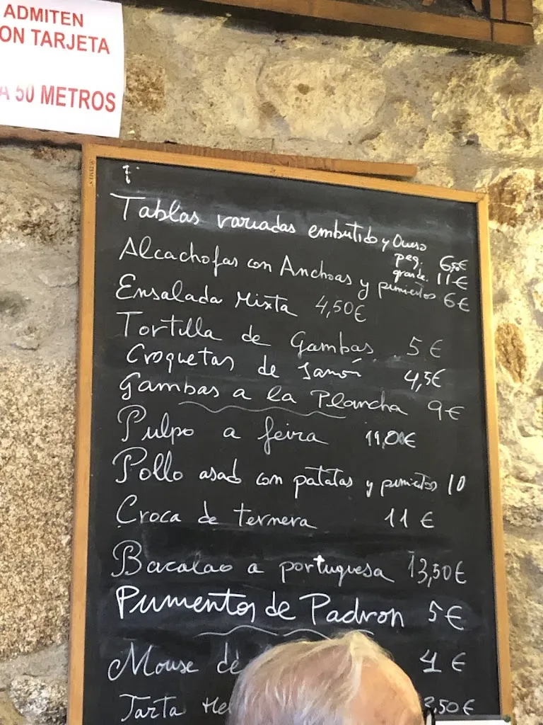 Carmen Rey_Carola Mesón Restaurantes_Cerdedo_review