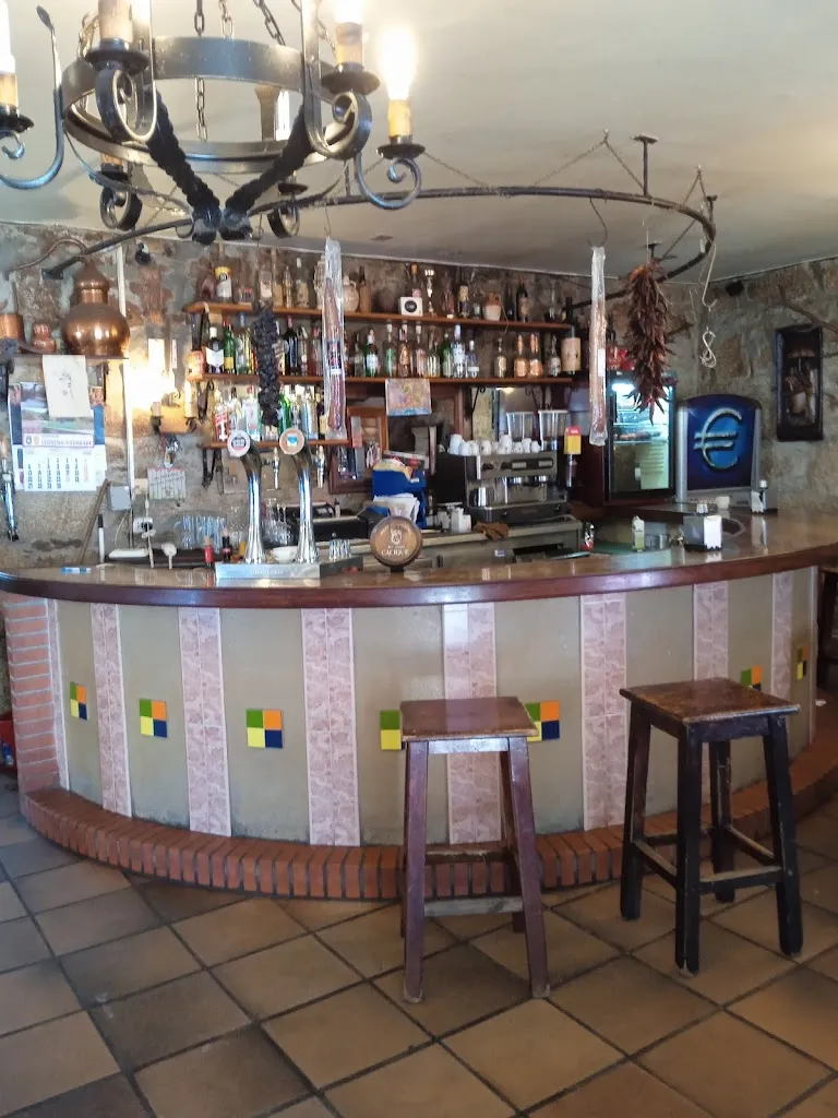Carola Mesón Restaurantes restaurant in Cerdedo