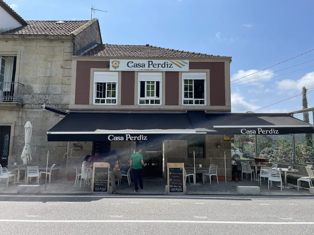 La de Perdiz Gastrobar_Cotobade_slider_image_1