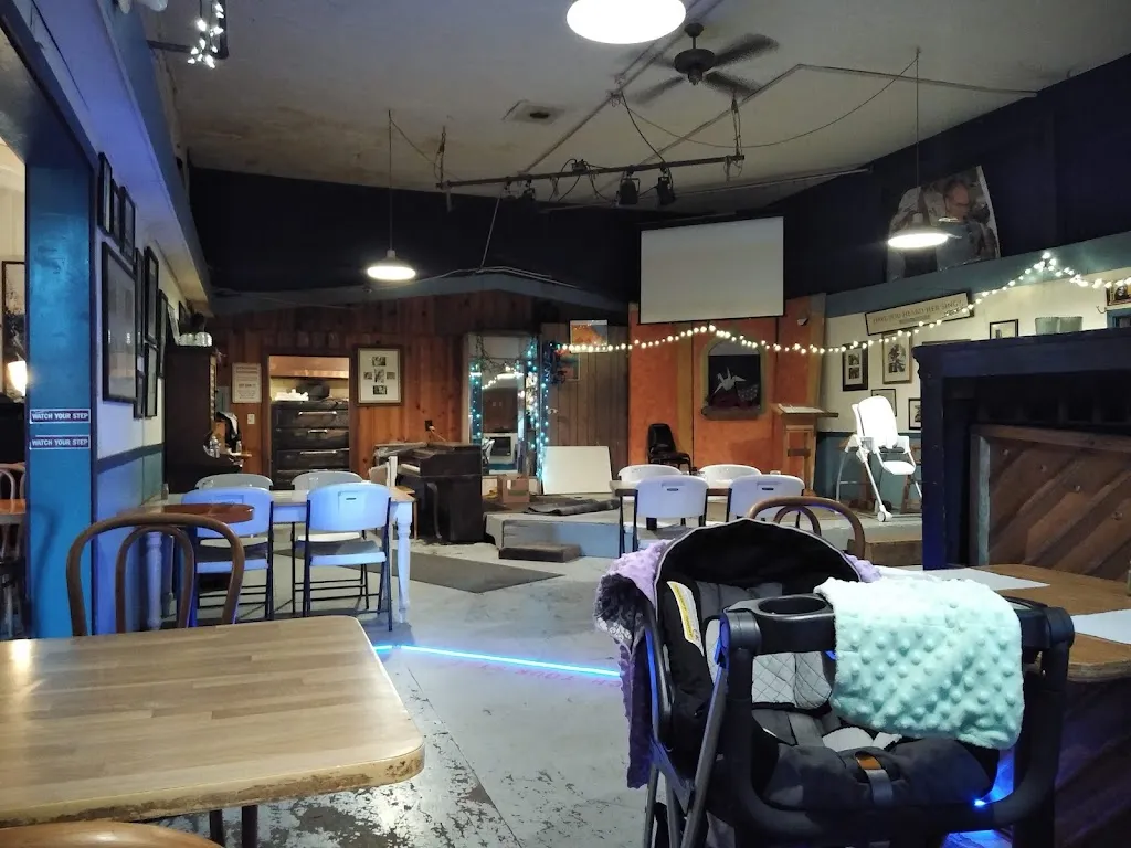 North Fork Cafe restaurant in Covelo