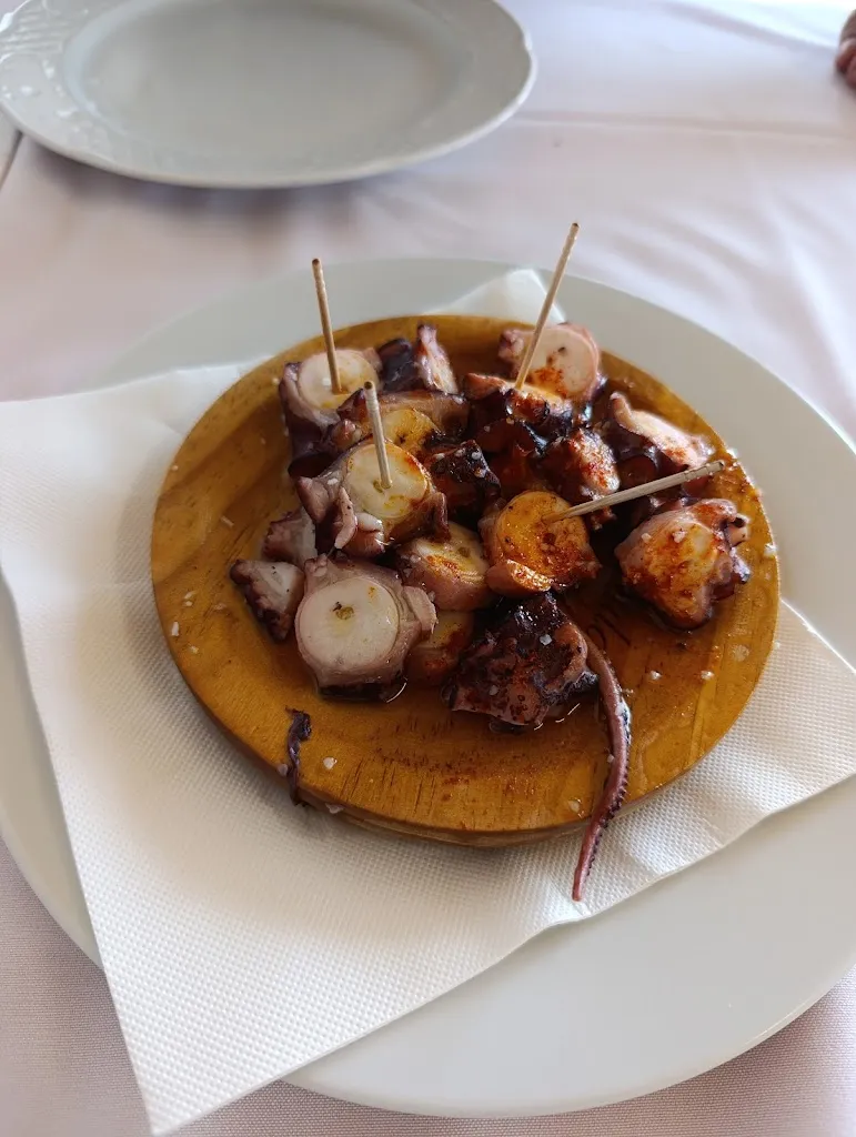 Luz Vilariño_Restaurante Asador O Mirador_Catoira_review