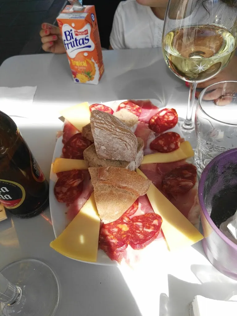 Menu_Bar Conde_Catoira_image_5