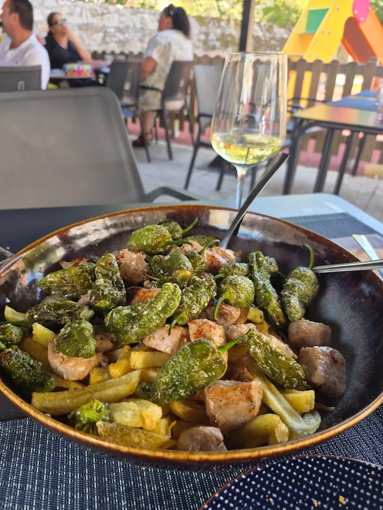 Dog Dude_Taberna Xentes_Cambados_review