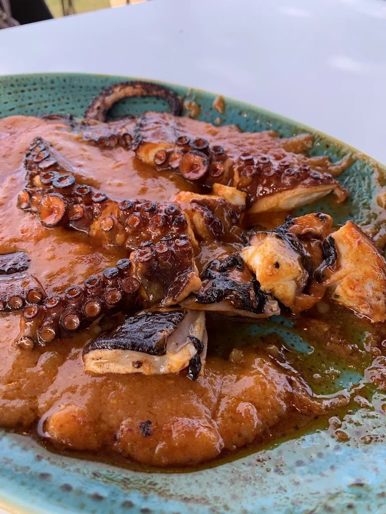 Eduardo Garcia_A Noiesa cambados_Cambados_recensione