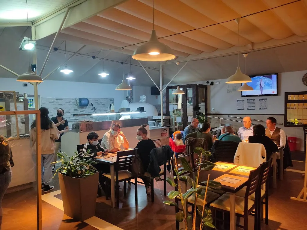 Italia Café & Restaurant - Pizzeria Cambados restaurant in Cambados