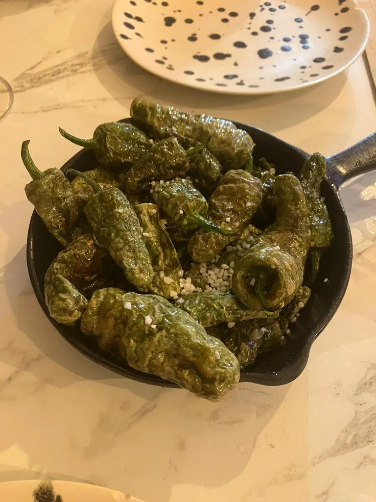 Ivan Mendez Martinez_As Meigas_Cambados_review