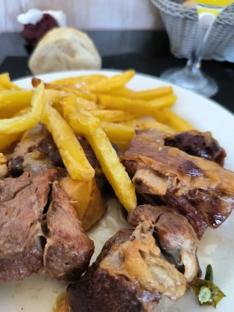 Rey Navarro_A Cultural Bar Restaurante_Cambados_review