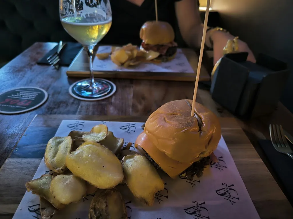 Rafal Dynak_A Cultural Bar Restaurante_Cambados_review