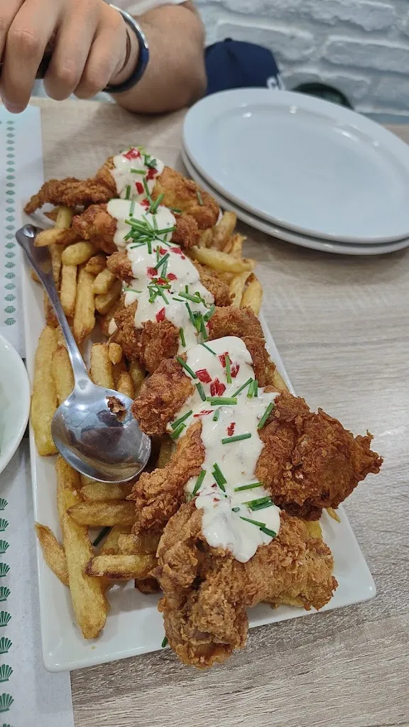 M. C._Warike_Cambados_review