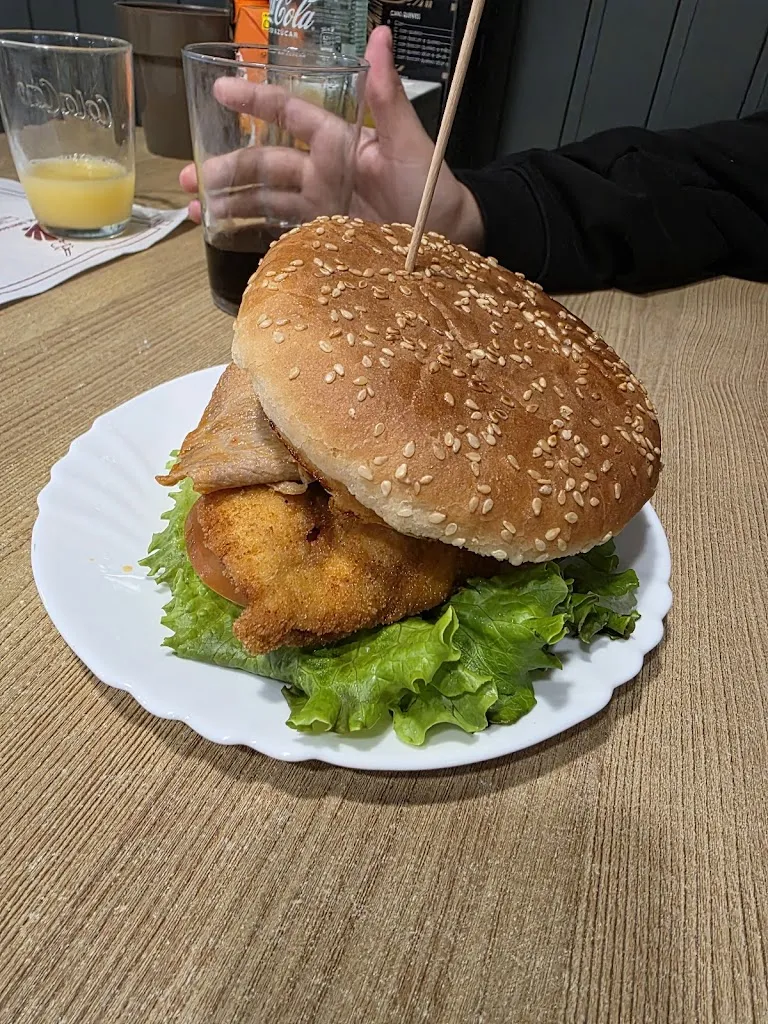 Quique Ordoñez muñiz_CERVEXERIA A Bolera_Cuntis_review