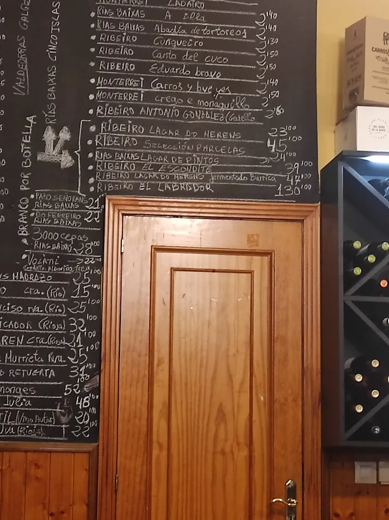 Menu_Vinoteca taperia A casa da Burga_Cuntis_image_2