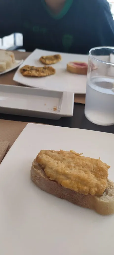 Menu_Vinoteca taperia A casa da Burga_Cuntis_image_9