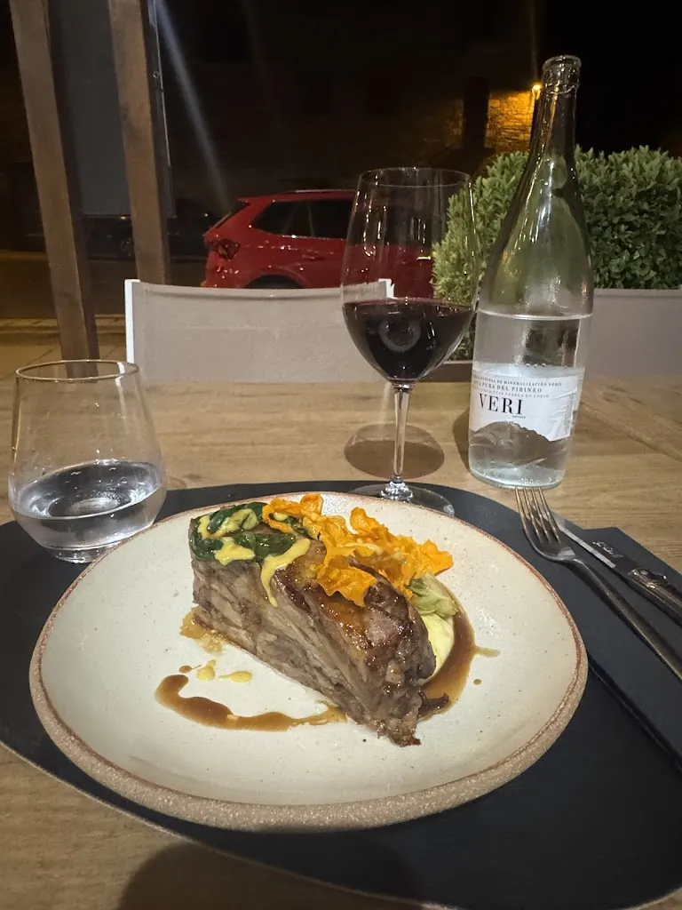 Włodzimierz Łuczyński_El Ventador_Vall dEbo la_review