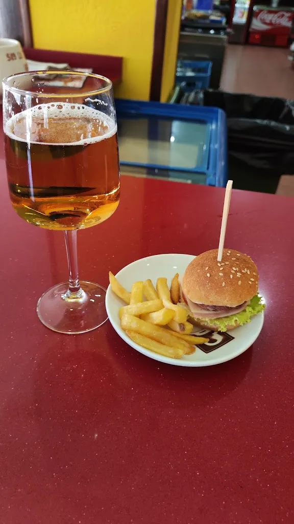 Ricardo Costas Iglesias_O Paseo_Cuntis_Bewertung