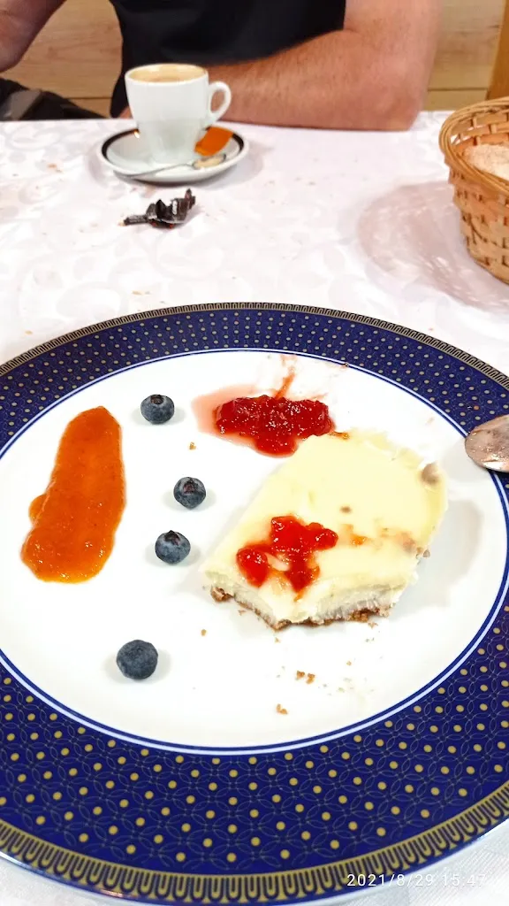 Menu_Restaurante Victoria_Forcarei_image_1